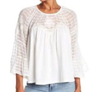 Lucky brand bell sleeve blouse with lace floral detail size Small